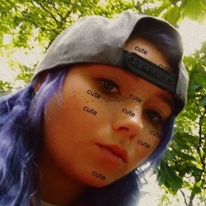 Meet your Posher, Krystal